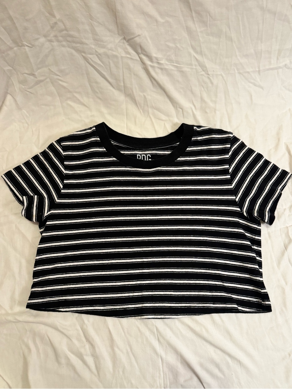Urban Outfitters BDG Striped Crop T shirt Woman’s Size Extra Small Black/White